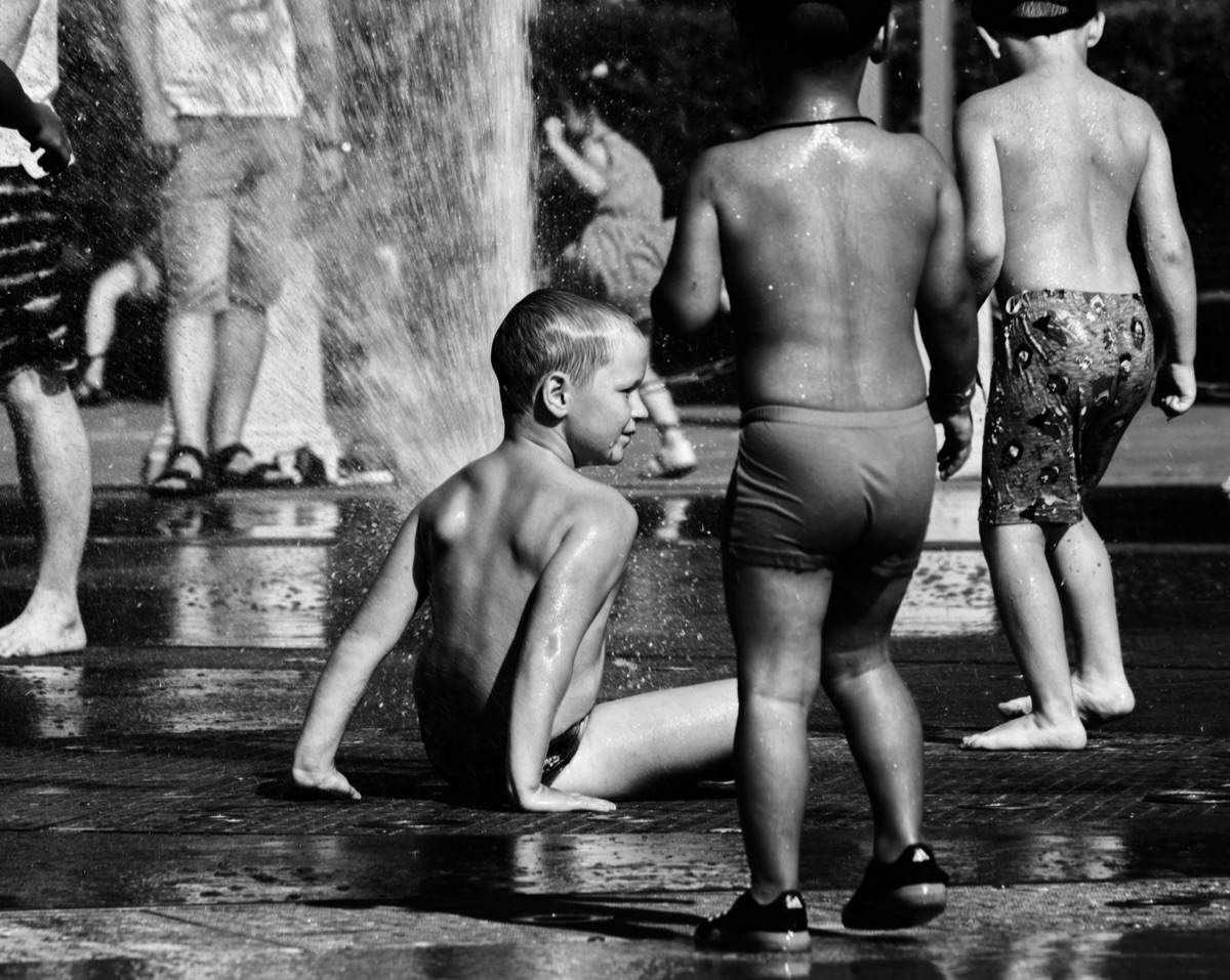 Parque acuático infantil con juegos de agua