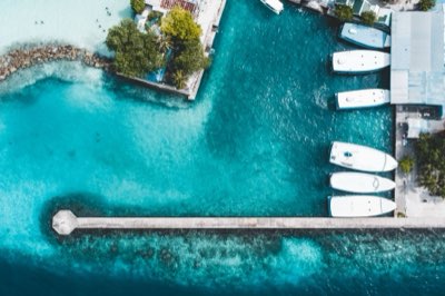 Maldives vs Seychelles: Choosing Your Dream Honeymoon Escape