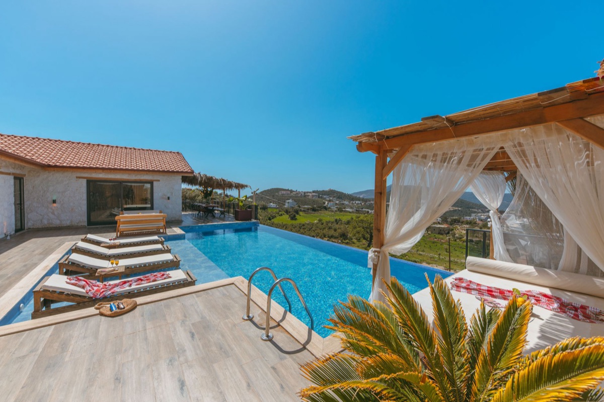 Luxury resort private villa with infinity pool